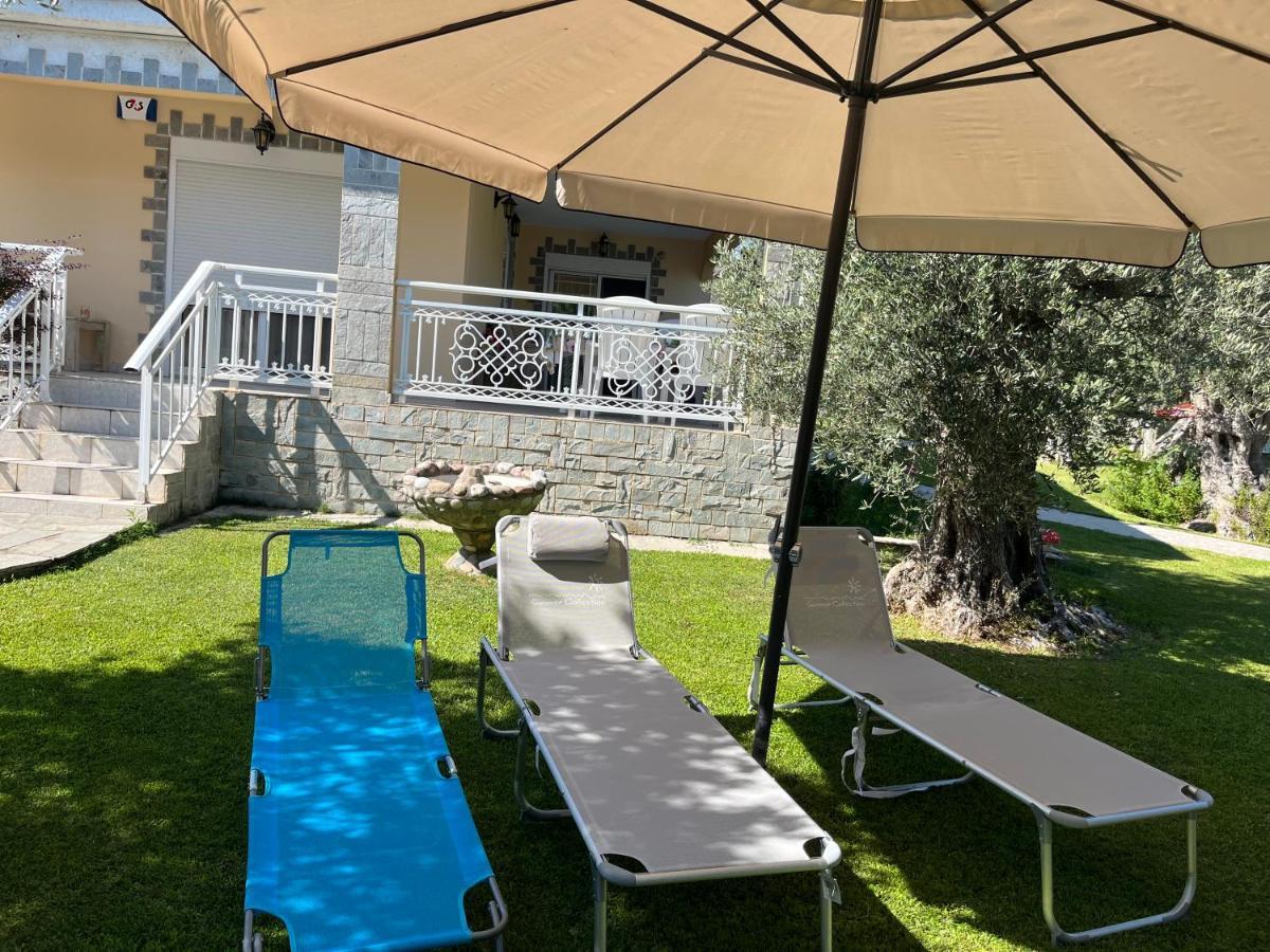 Terry'S Villa Nea Nea Makri Extérieur photo