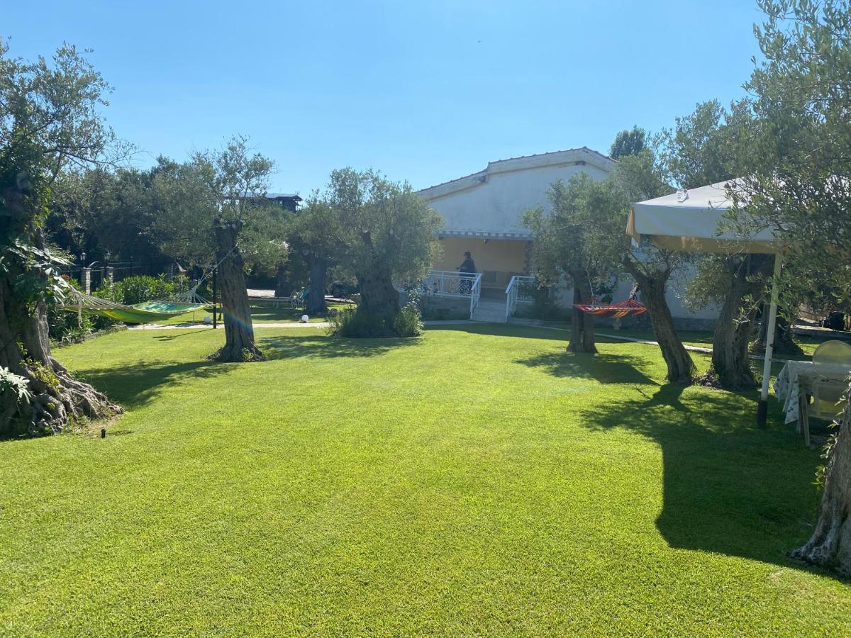 Terry'S Villa Nea Nea Makri Extérieur photo