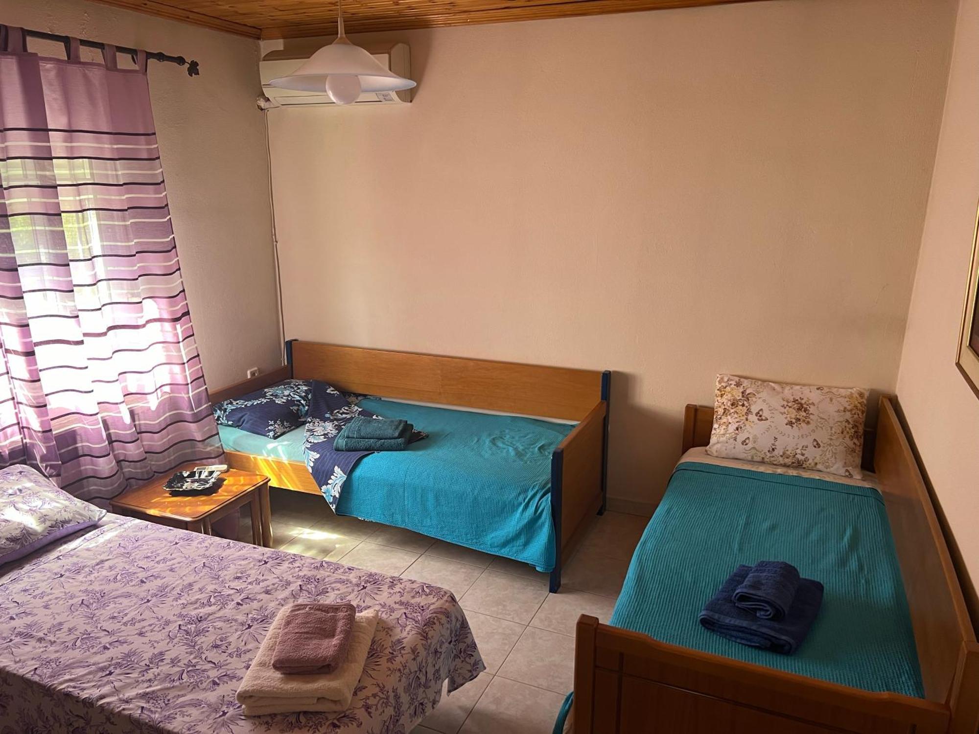 Terry'S Villa Nea Nea Makri Extérieur photo